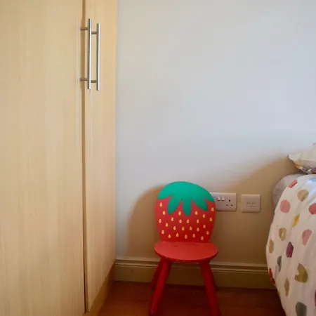 Holiday home Spacious, Bright & Modern 3 Bedroom Family