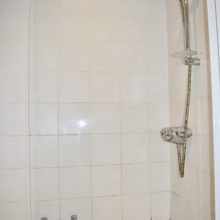 Holiday home Spacious, Bright & Modern 3 Bedroom Family